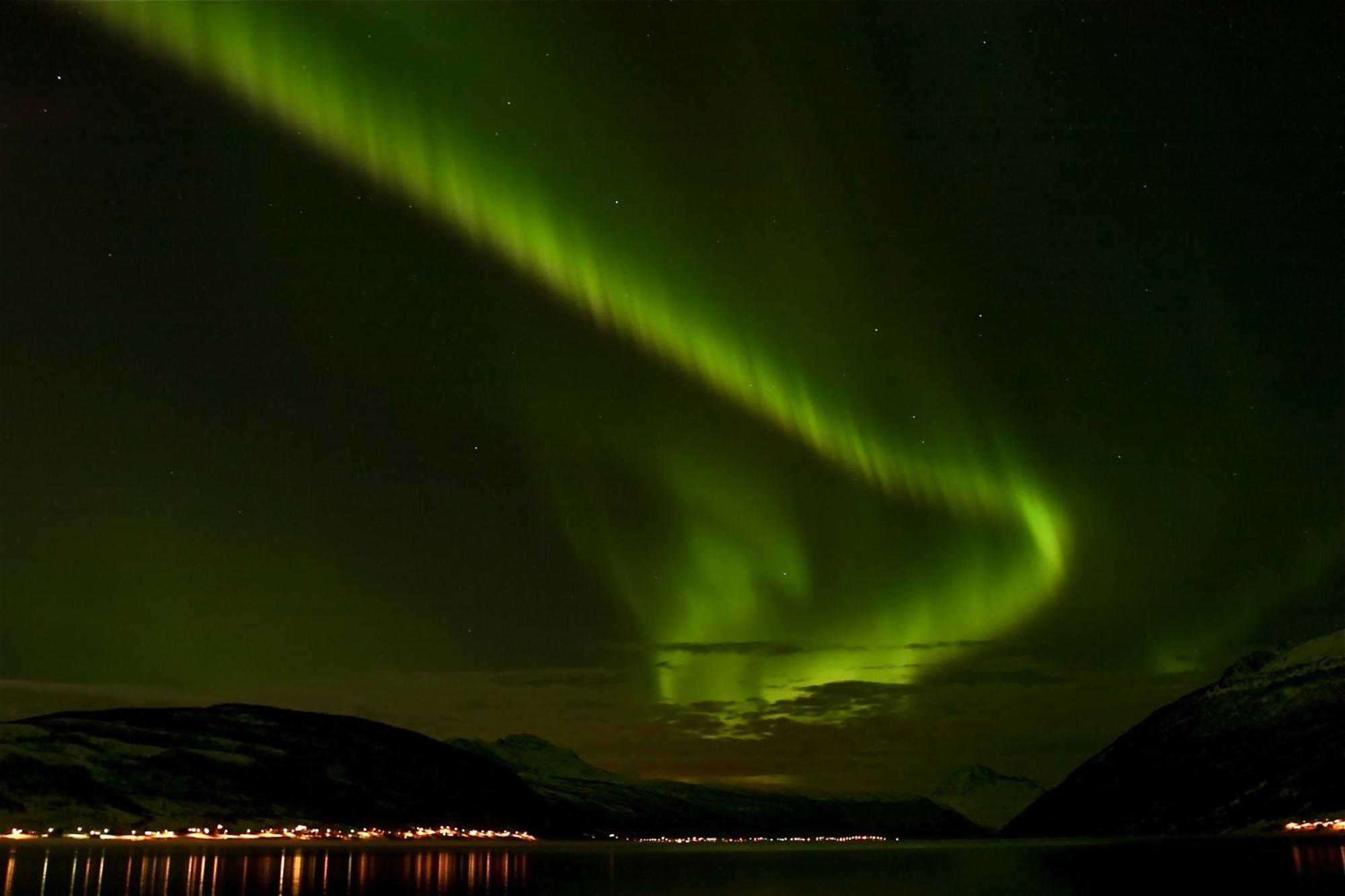 Fjellkysten Hotel Tennevoll Bagian luar foto