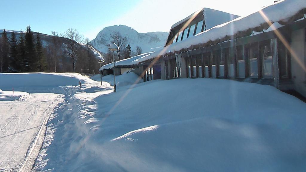 Fjellkysten Hotel Tennevoll Bagian luar foto