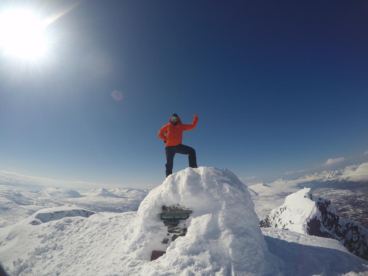 Fjellkysten Hotel Tennevoll Bagian luar foto