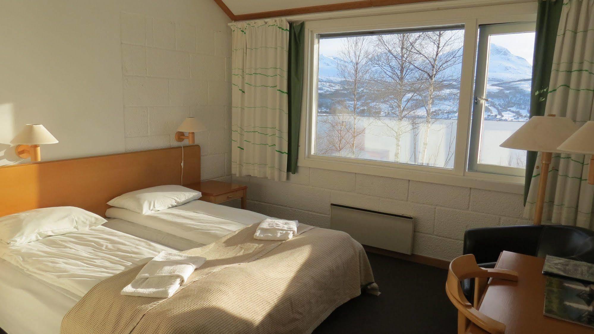 Fjellkysten Tennevoll Bagian luar foto
