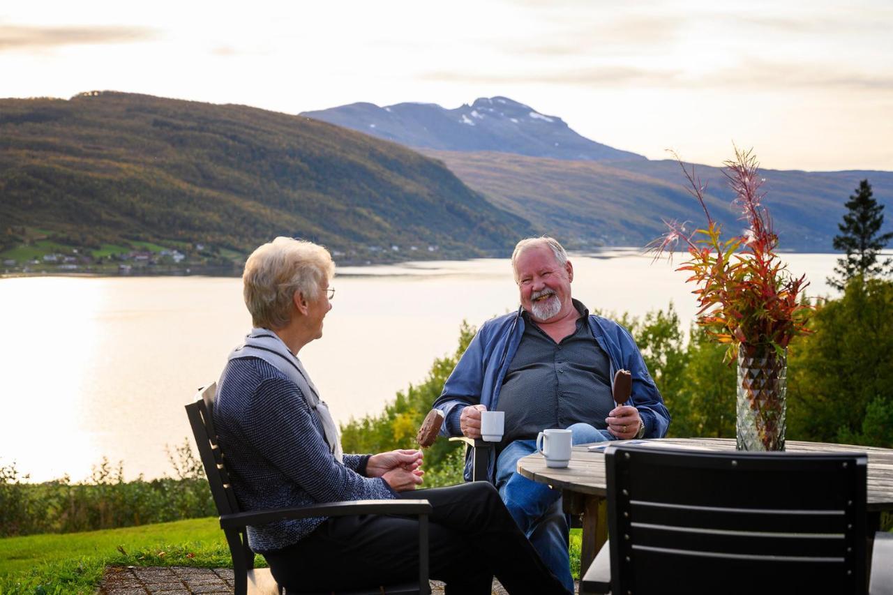 Fjellkysten Hotel Tennevoll Bagian luar foto